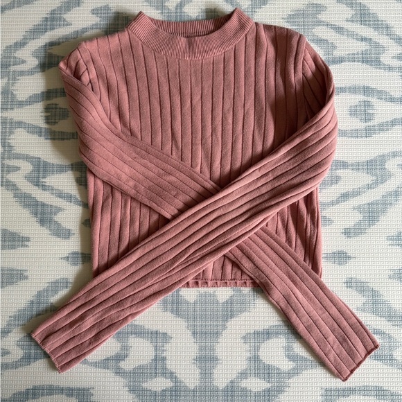 AMO Pink Ribbed Crew Neck Sweater - Picture 1 of 3